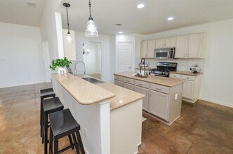 17722 Meadow Crossing Ln in Houston, TX - Building Photo - Building Photo
