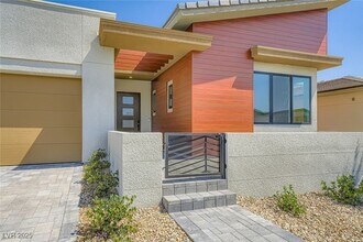 11176 Rolling Vista Dr in Las Vegas, NV - Building Photo - Building Photo