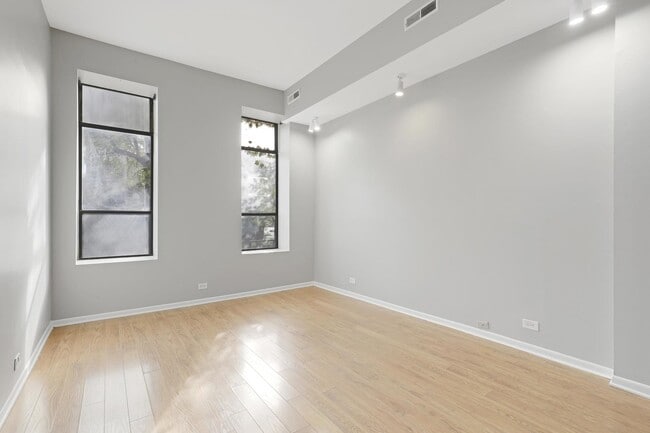 1726 N Sedgwick St in Chicago, IL - Building Photo - Building Photo