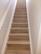 2493 Centergate Dr in Miramar, FL - Foto de edificio - Building Photo