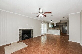 5528 Royal Meadow Ln in Arlington, TX - Building Photo - Building Photo