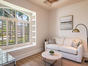 4459 Crayton Rd in Naples, FL - Building Photo - Building Photo