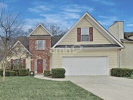 6483 Grand Hickory Dr in Braselton, GA - Building Photo