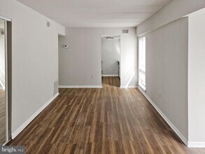 233 Township Line Rd in Elkins Park, PA - Building Photo - Building Photo