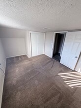 171 W Virginia St in Stayton, OR - Building Photo - Building Photo