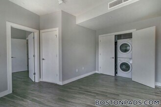 23 Central Ave in Lynn, MA - Building Photo - Building Photo