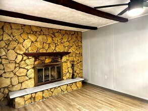 1528 Angel Fire Dr in Dallas, TX - Building Photo - Building Photo