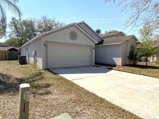 11707 S Stone Ln in Riverview, FL - Foto de edificio - Building Photo