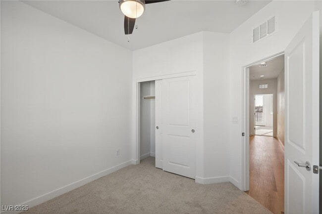property at 10511 Blossoming Hls Wy