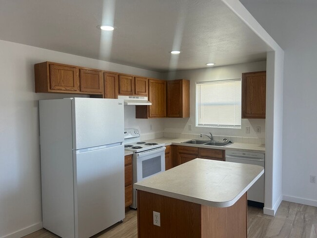 property at 745 SW Cedar Hill Dr