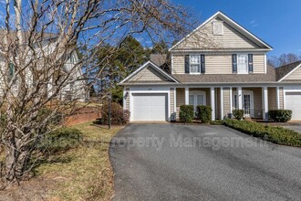 1035 Bristlecone Ln in Charlottesville, VA - Building Photo - Building Photo