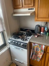 2067 32nd St, Unit 3 RD FL in Astoria, NY - Foto de edificio - Building Photo