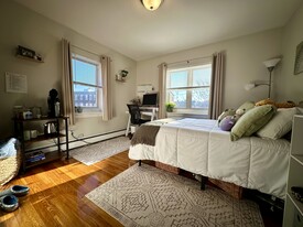 22 Chiswick Rd, Unit 5 in Boston, MA - Building Photo