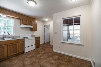 170 Garnett Ridge Dr in Athens, GA - Building Photo - Building Photo