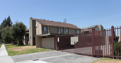 Pioneer Gardens Apartments in Santa Fe Springs, CA - Building Photo - Building Photo