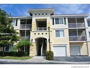 11721 W Atlantic Blvd in Coral Springs, FL - Foto de edificio - Building Photo