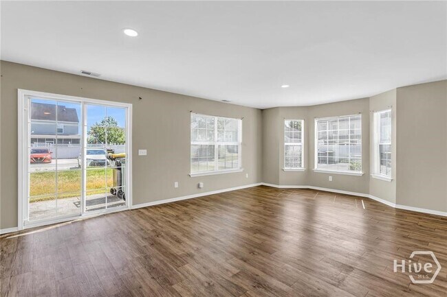 140 Fairgreen St in Savannah, GA - Building Photo - Building Photo