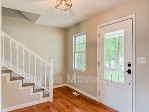 205 Winterthur Dr in Greer, SC - Building Photo - Building Photo