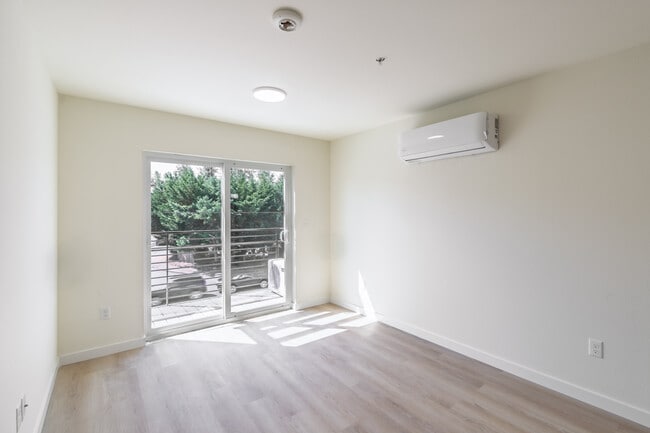 Brand New Apartments for Rent | 1, 2 & 3 Bedroom in Bellingham, WA - Foto de edificio - Interior Photo