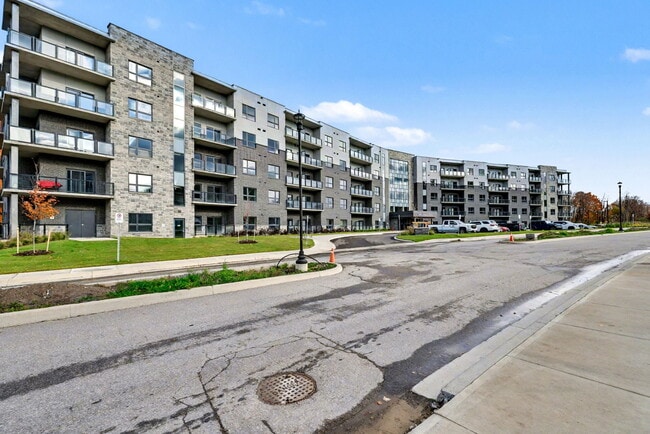 1100-1100 Lackner Pl in Kitchener, ON - Building Photo - Building Photo