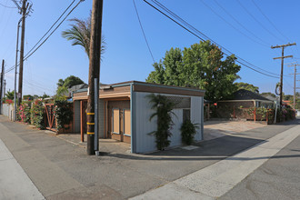 3044 State St in Carlsbad, CA - Building Photo - Building Photo