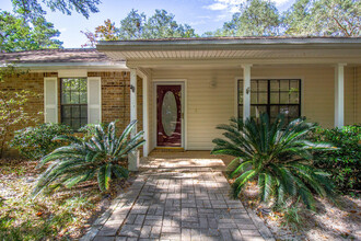 632 Brookhaven Way in Niceville, FL - Building Photo - Building Photo