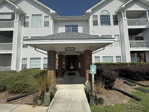 1231 Ladys Island Dr in Port Royal, SC - Building Photo - Building Photo