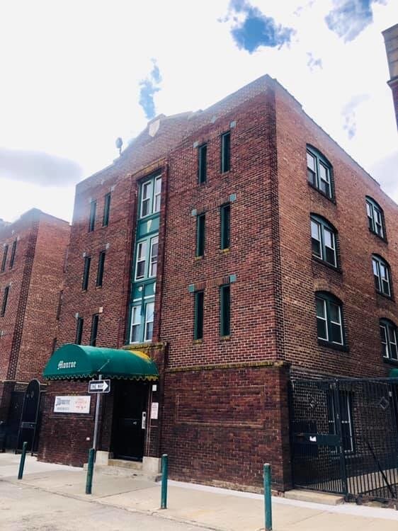 2209 Jones St Apartments and Nearby Omaha Apartments For Rent Omaha, NE