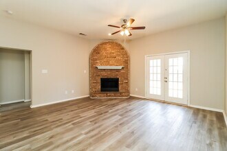 846 Mill Creek Cir in Lancaster, TX - Building Photo - Building Photo