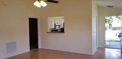 616 Dharma Cir in Winter Garden, FL - Building Photo - Building Photo