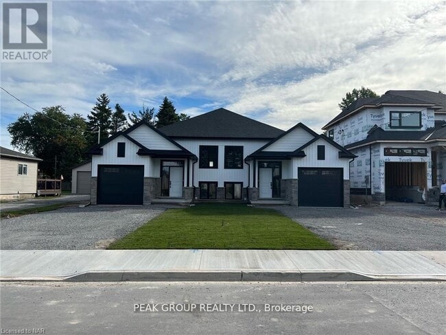 property at 4590 Lee Ave