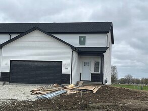 1323 Sioux Turn in Kankakee, IL - Building Photo - Building Photo
