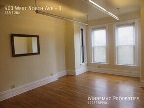 403 W North Ave in Chicago, IL - Building Photo - Building Photo