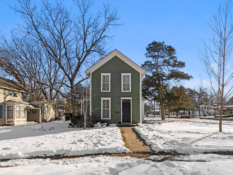 846 Maine St in Lawrence, KS - Building Photo