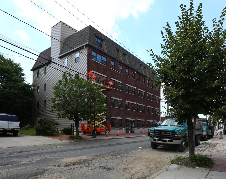 Cooper Village Apartments in Camden, NJ - Building Photo