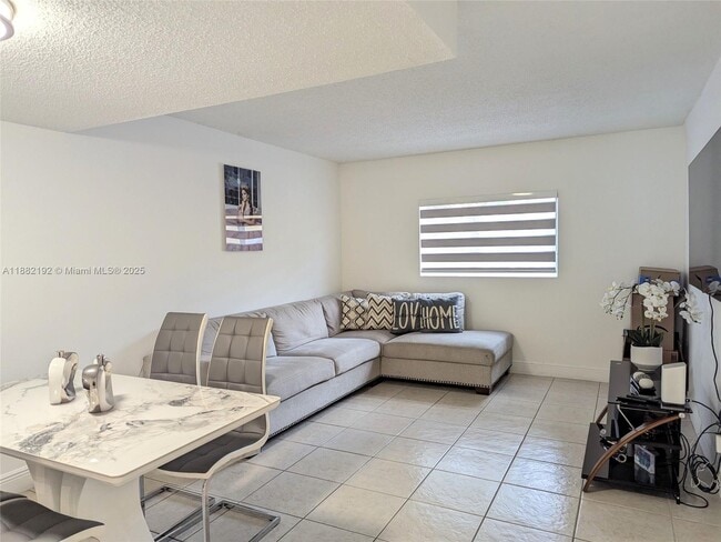 8249 SW 149th Ct in Miami, FL - Building Photo - Building Photo