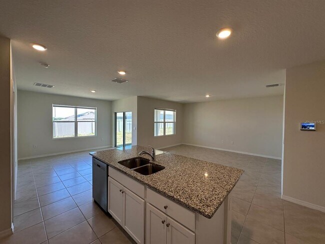 1727 Buckeye Rd in Davenport, FL - Building Photo - Building Photo