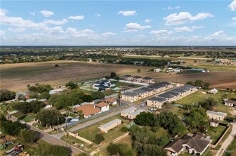 1426 E Rogers Rd in Edinburg, TX - Foto de edificio - Building Photo