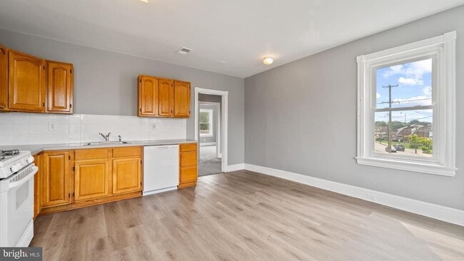 property at 203 E Springfield Rd