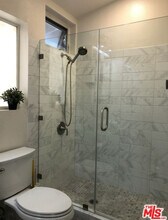 602 Victoria Ave, Unit #B in Venice, CA - Foto de edificio - Building Photo