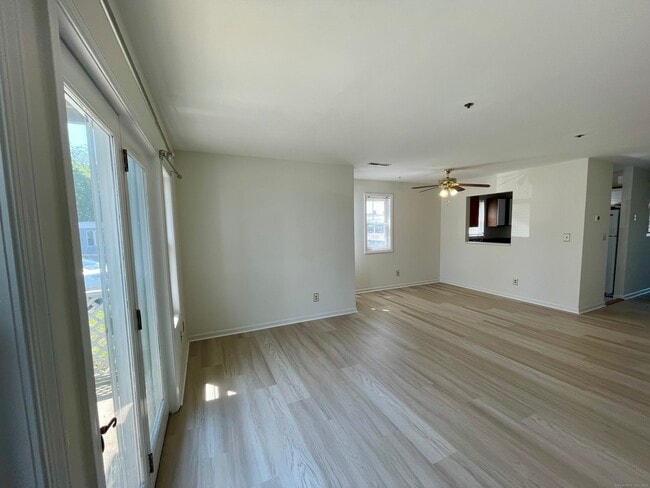 property at 31 High St