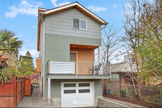 6713 13th Ave NW in Seattle, WA - Building Photo - Building Photo
