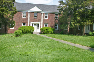 Essex House in Bloomfield, NJ - Building Photo - Building Photo