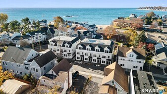 29 Village Rd in Milford, CT - Building Photo