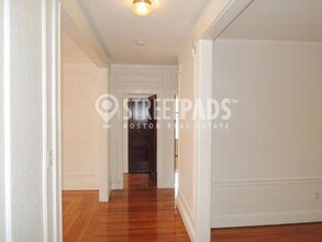 92 Maple St in Malden, MA - Building Photo - Building Photo