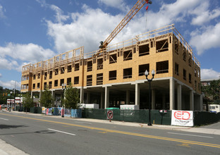 Trafalgar Flats in Arlington, VA - Building Photo - Building Photo