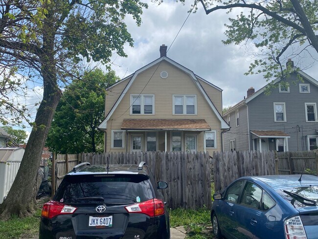 2541 Deming Ave in Columbus, OH - Building Photo - Building Photo
