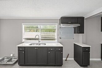 4078 Dunn Ave in Memphis, TN - Building Photo - Building Photo