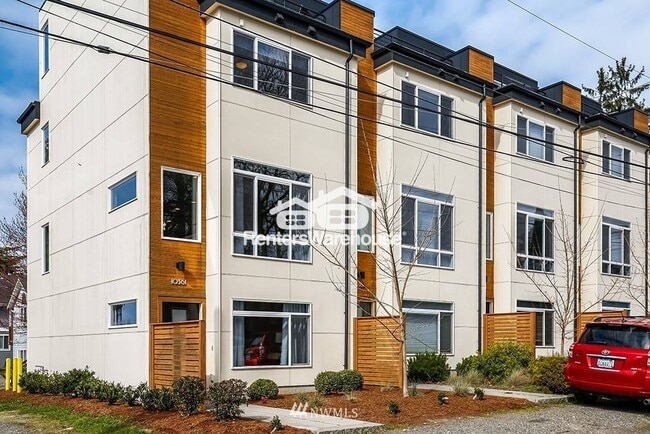 property at 10361 Ashworth Ave N