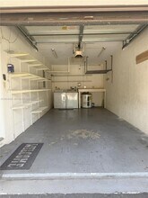 7029 Marlberry Ln in Tamarac, FL - Building Photo - Building Photo